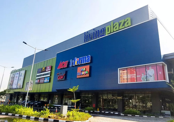 Aesthetic Appeal Commercial Metal Building Curtain Wall Prefab Steel For Supermarket