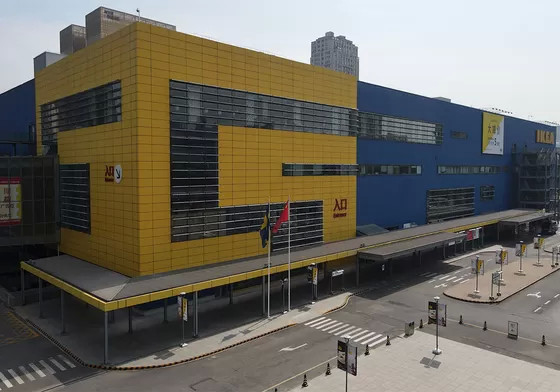 Aesthetic Appeal Commercial Metal Building Curtain Wall Prefab Steel For Supermarket