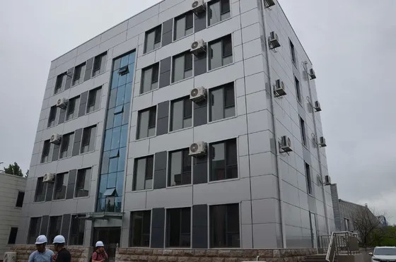 Rigid Frames Multi Storey Steel Frame Construction Q235 Pre Engineered Steel Building