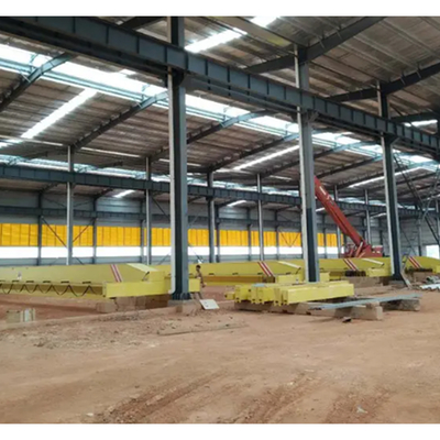 Durable Steel Structure Building with 50 Years Service Life Roller Shut Door and Customization Options